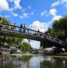 Canal walk in London