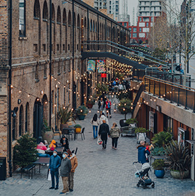 Shooping at King Cross 